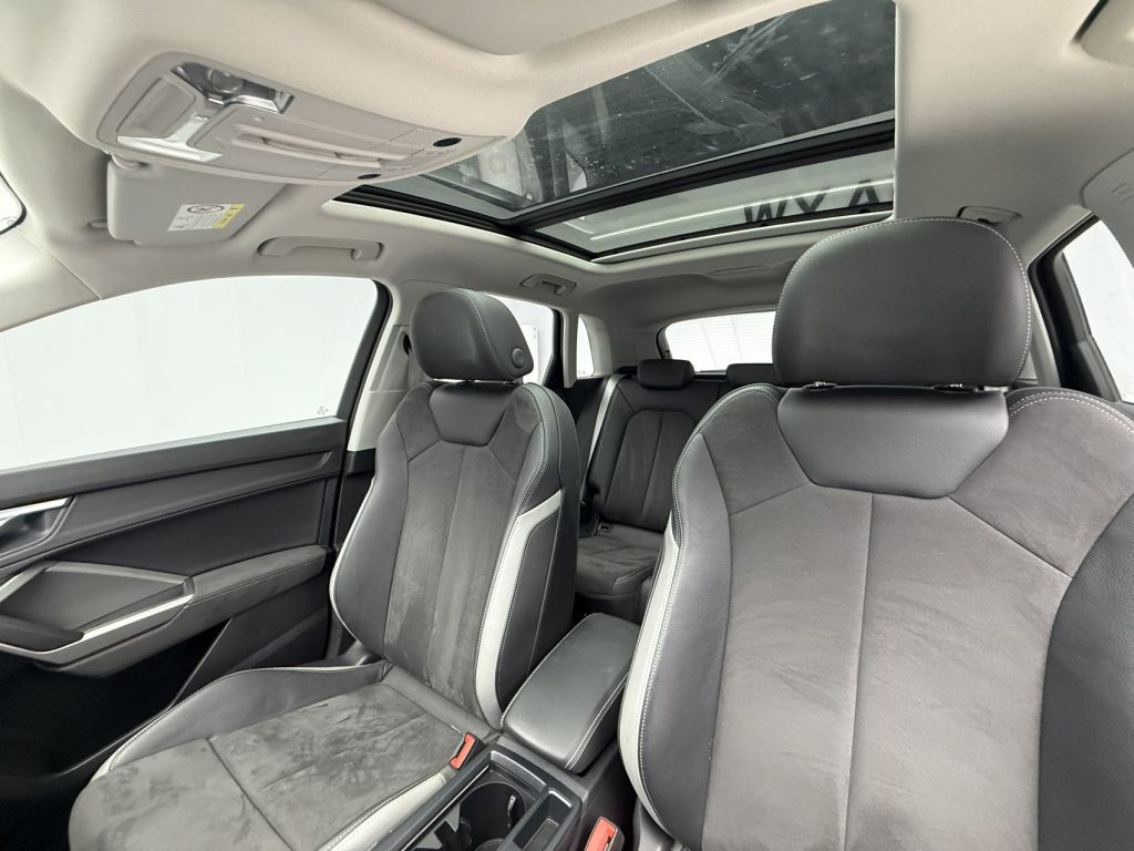 Audi Q3 2022 35 TFSI Sportline - Huishida Trading