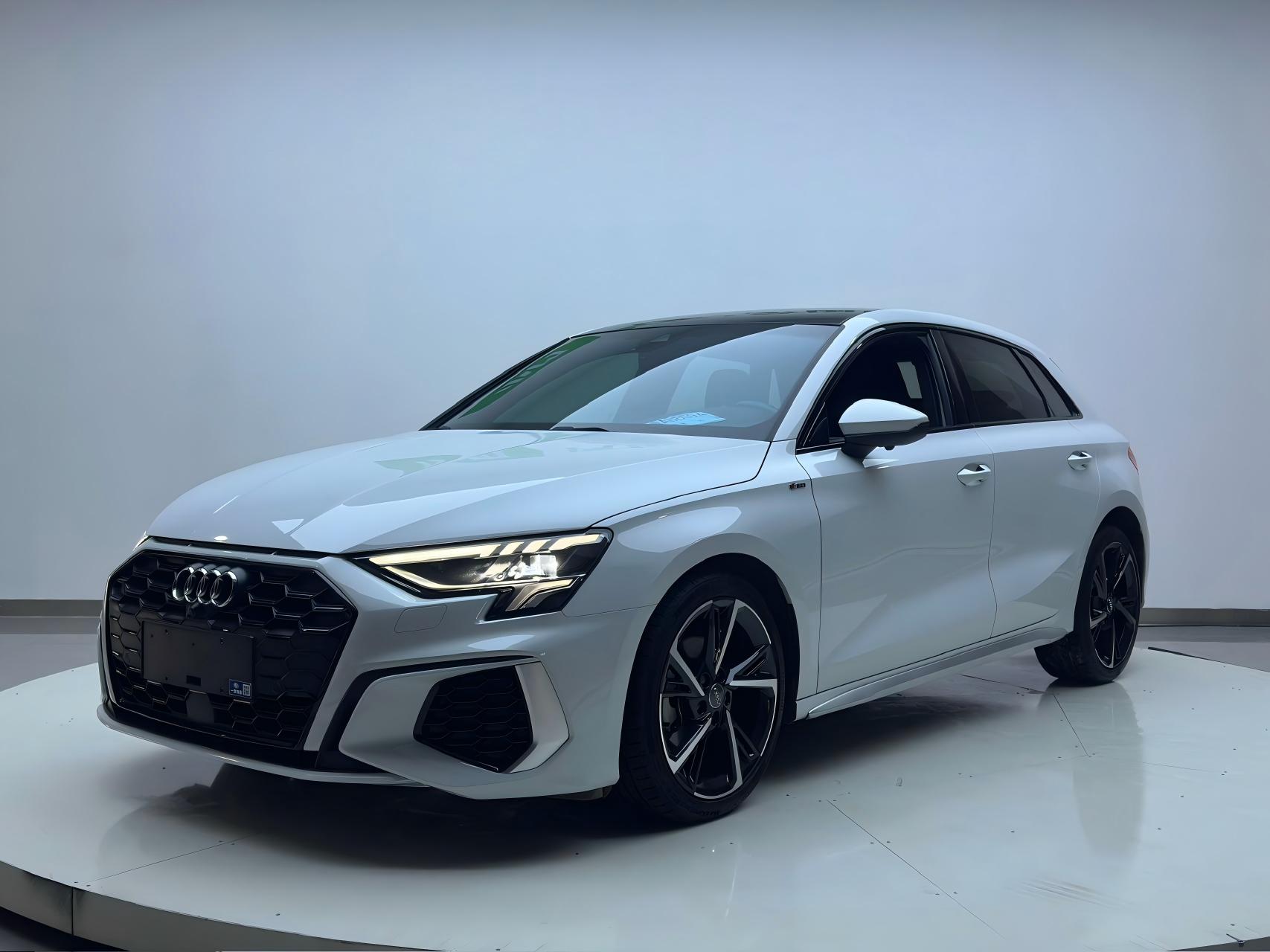 Audi A3  2021 Sportback 35 TFSI Sporty Style