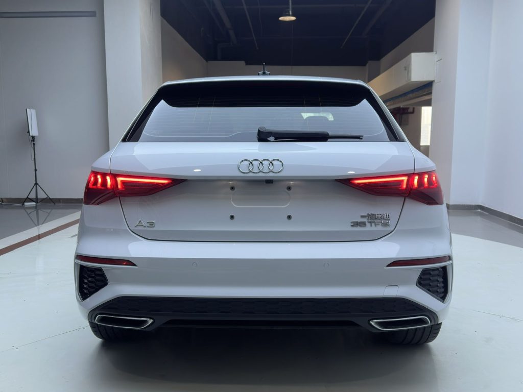 Audi A3 2021 Sportback 35 TFSI Sporty Style - Huishida Trading