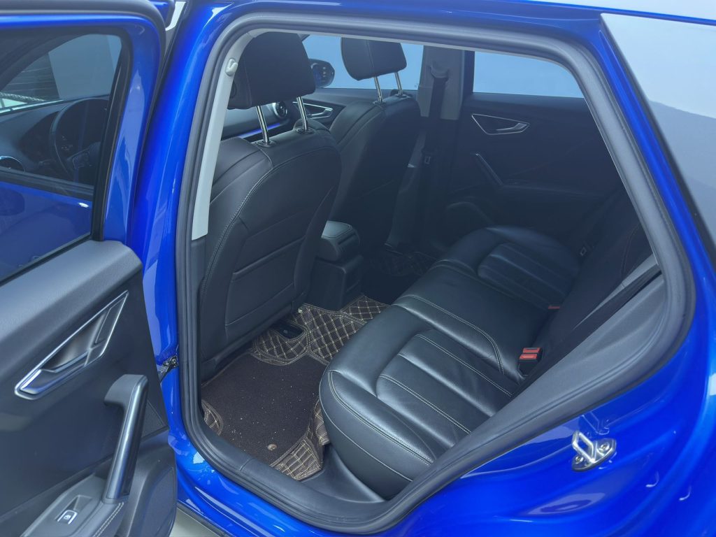 Audi Q2L 2022 35 TFSI Ambition Plus trim - Huishida Trading