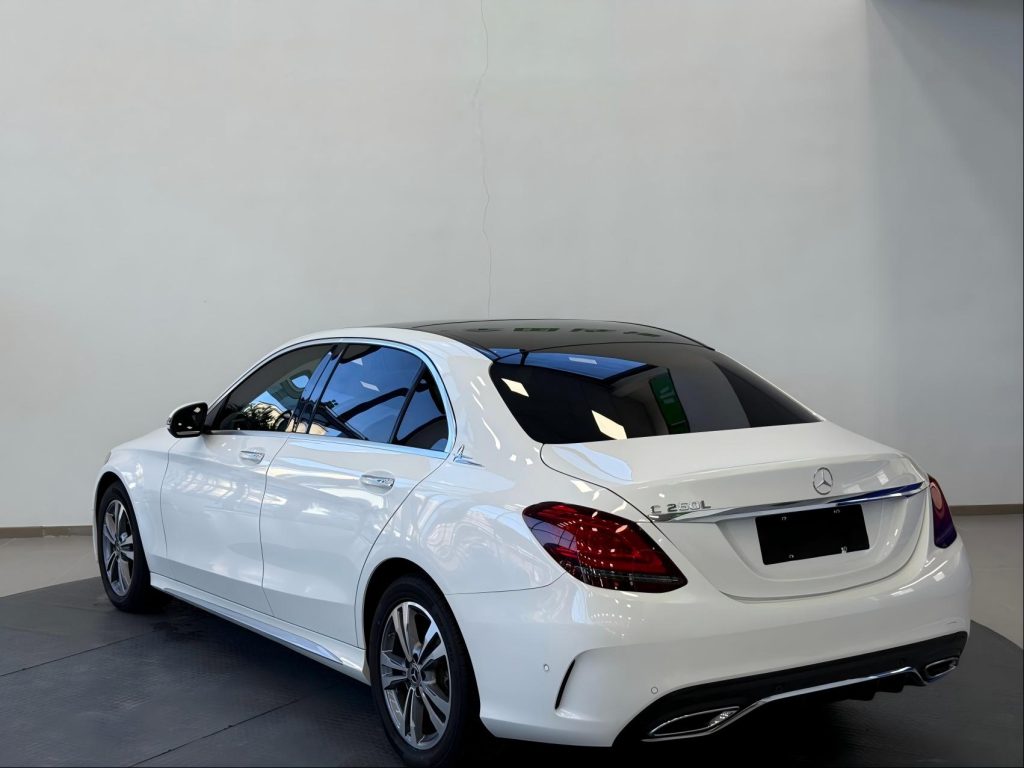 Mercedes-Benz C-Class 2021 C 200 L Sport Edition - Huishida Trading