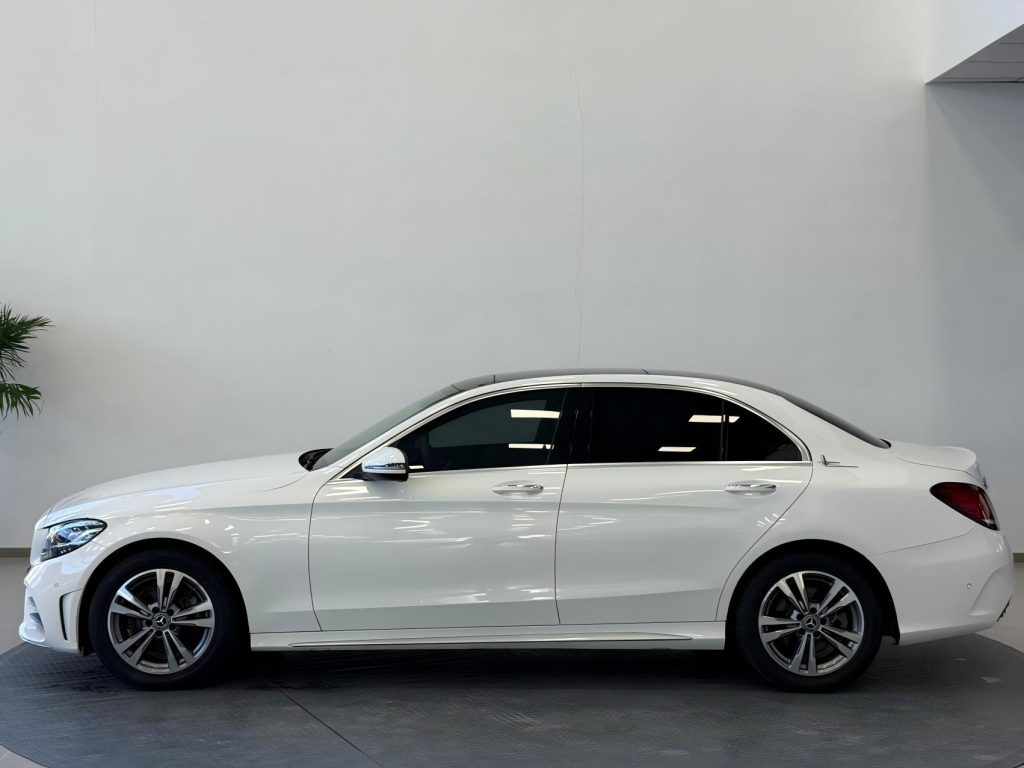 Mercedes-Benz C-Class 2021 C 200 L Sport Edition - Huishida Trading
