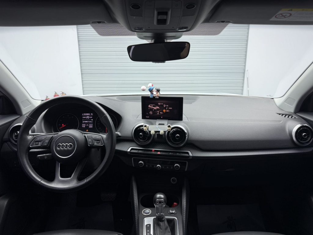 Audi Q2L 2022 35 TFSI Elegance Edition - Huishida Trading