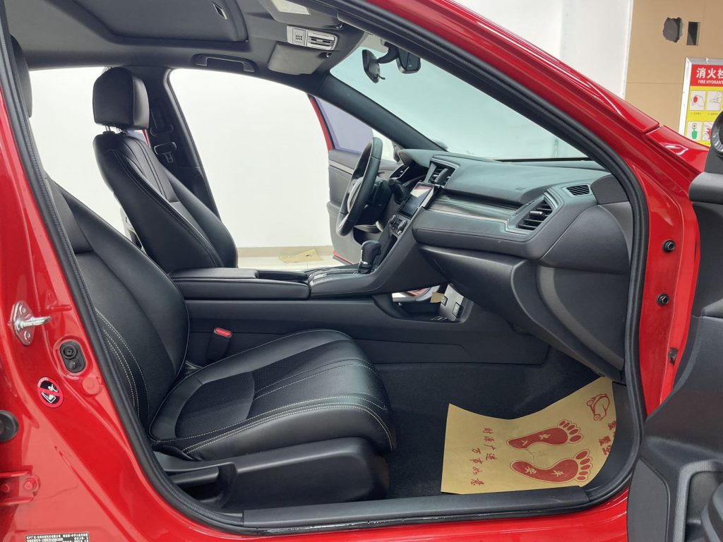 Honda Civic 2021 Hatchback 220TURBO CVT Trend-Seeker - Huishida Trading