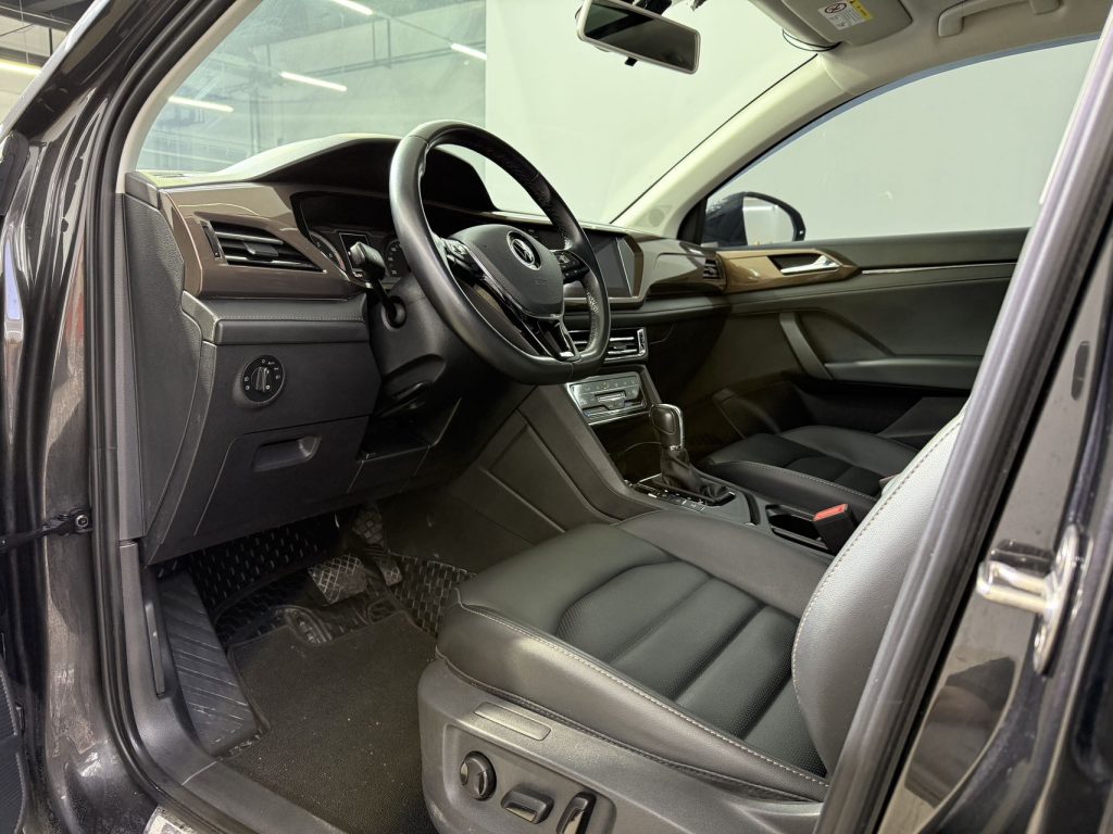 Volkswagen Tharu 2021 280TSI Двухколесный привод Luxury Edition PLUS - Huishida Trading