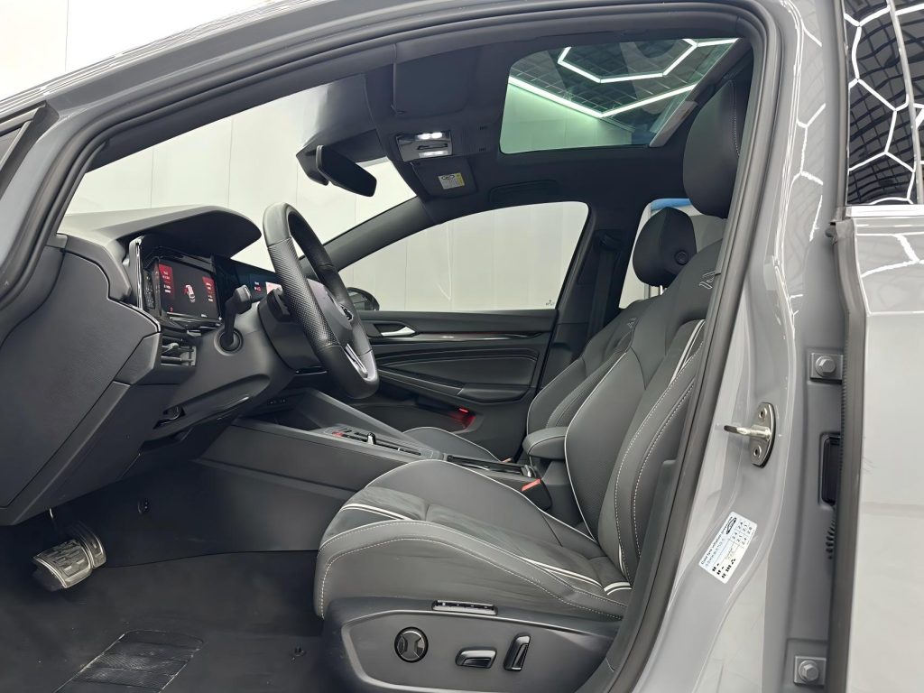 Volkswagen Golf 2021 280TSI DSG R-Line - Huishida Trading