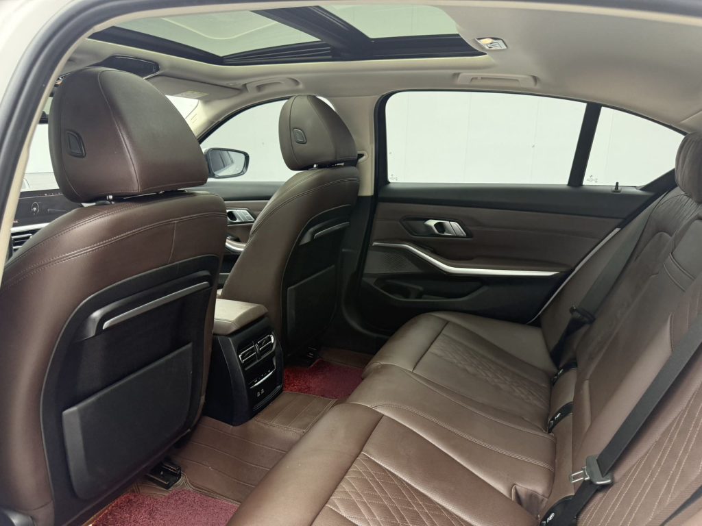 BMW 3 Series 2022 320Li M Sport Package - Huishida Trading