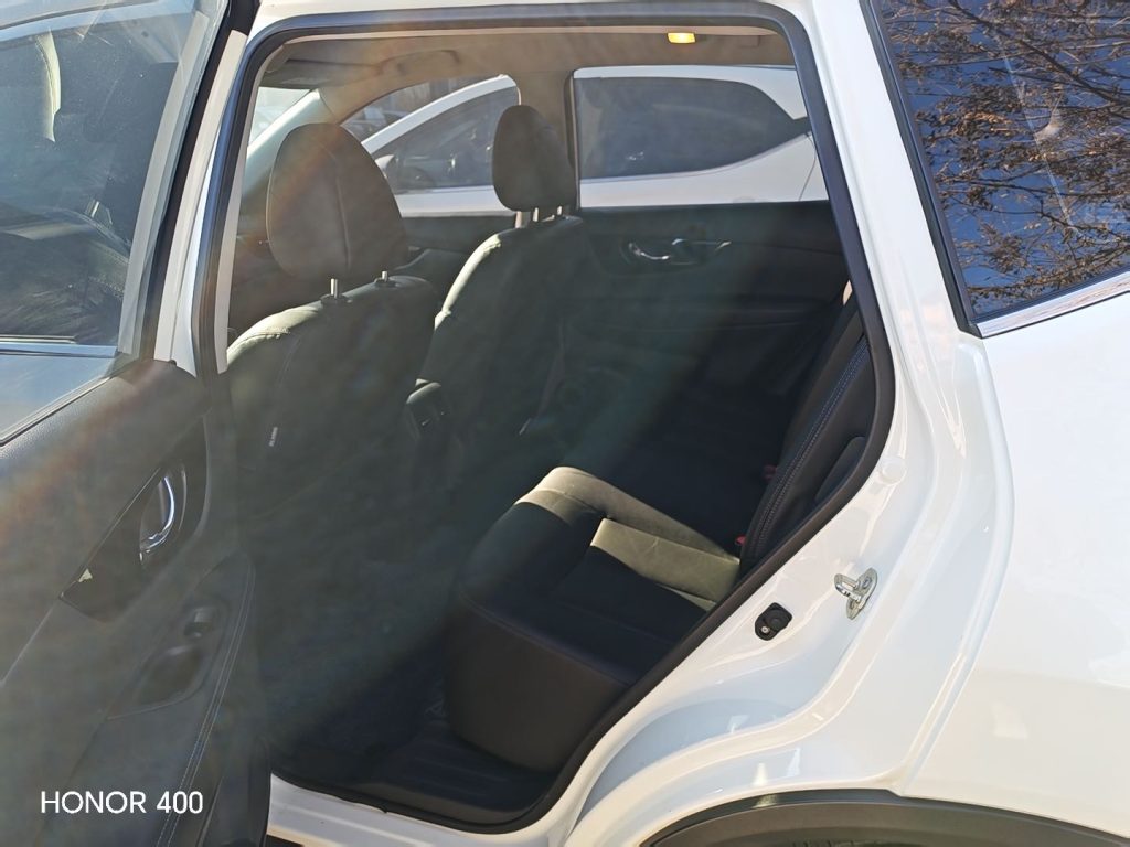 Nissan X-Trail 2022 2.0L 2WD Intelligent Connect Premium Edition - Huishida Trading