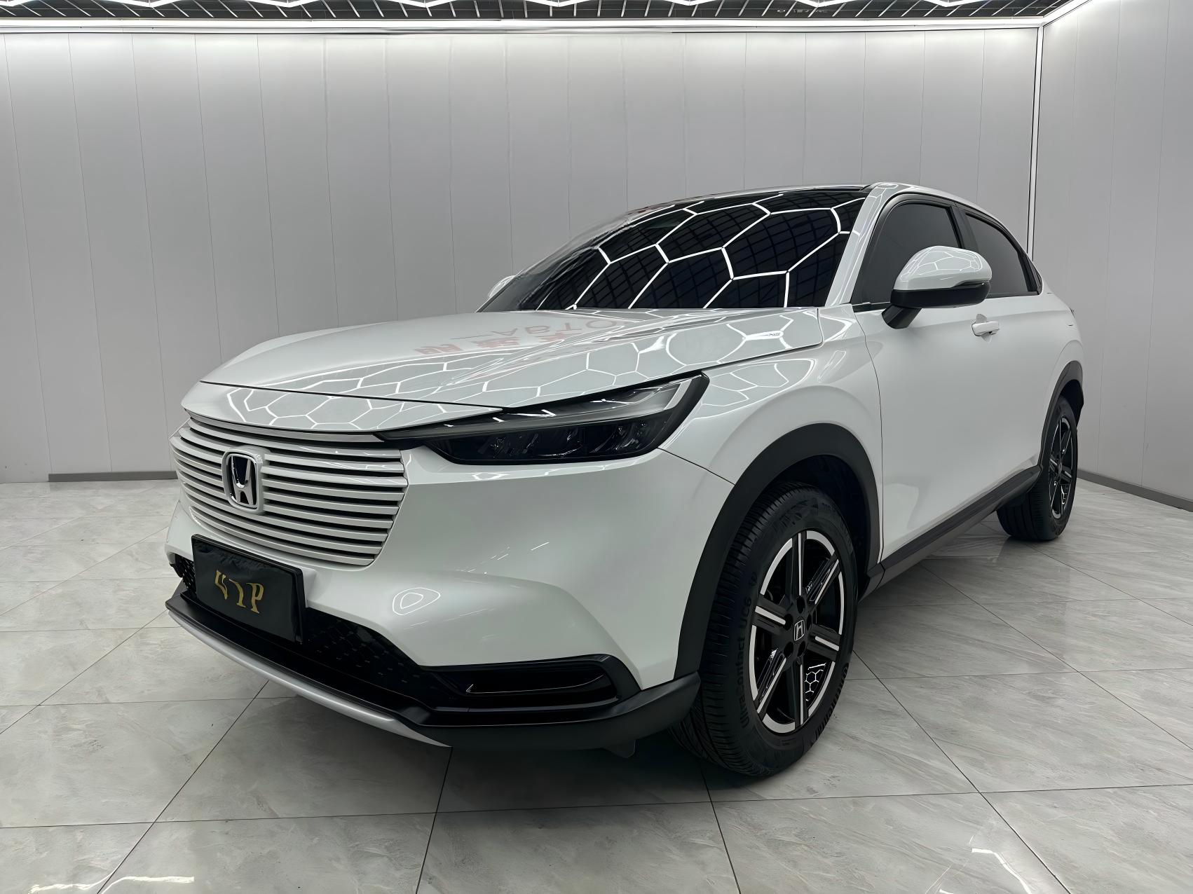 Honda Vezel  2023 года  1,5 л CVT Pioneer Edition