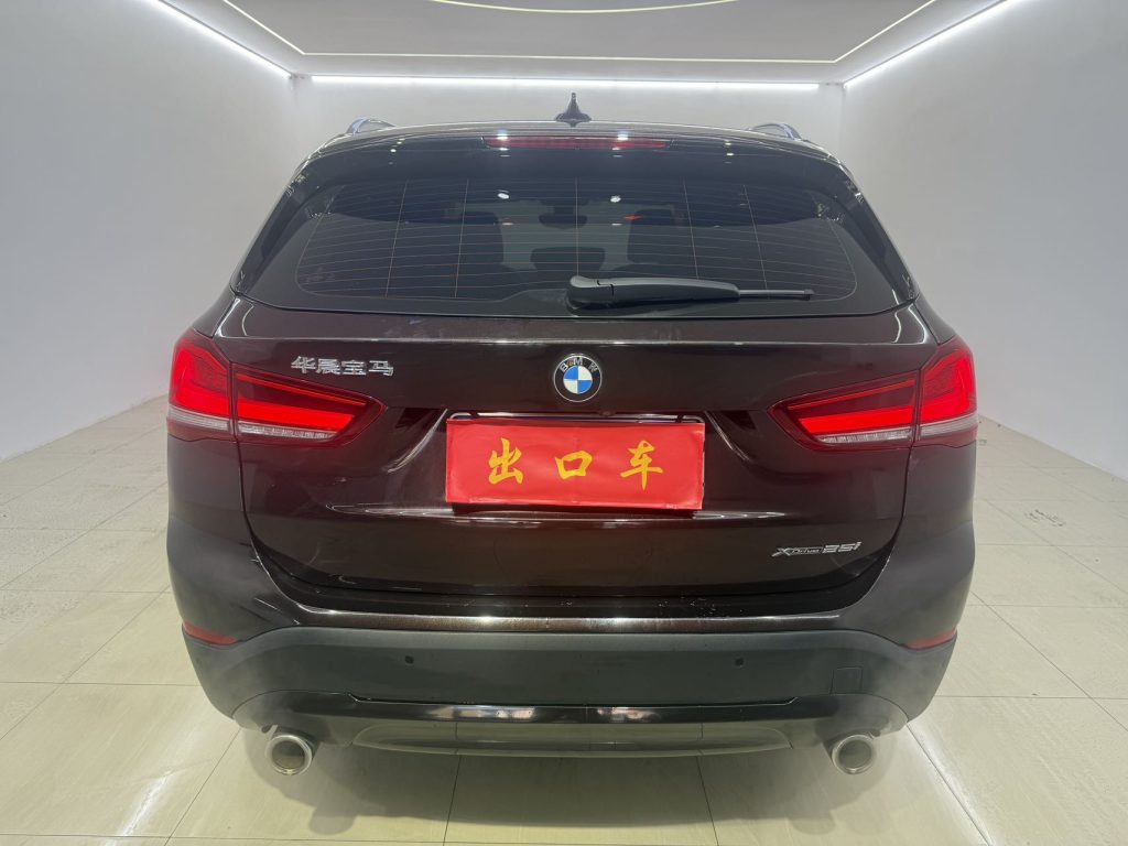 BMW X1 2021 модельного года Facelift sDrive20Li Fashion Edition - Huishida Trading