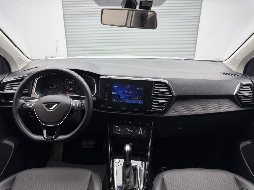 Jetta VS5 2022 Модель 280TSI Automatic Enjoy Pro - Huishida Trading