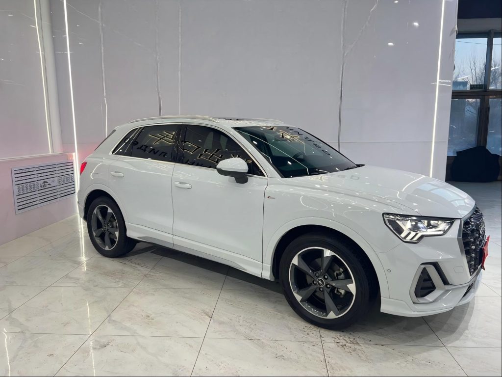Audi Q3 2022 35 TFSI Sportline National VI - Huishida Trading
