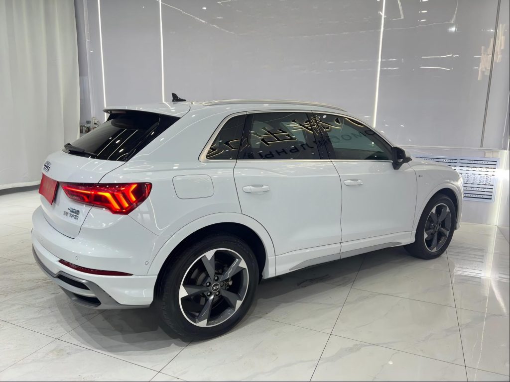 Audi Q3 2022 35 TFSI Sportline National VI - Huishida Trading