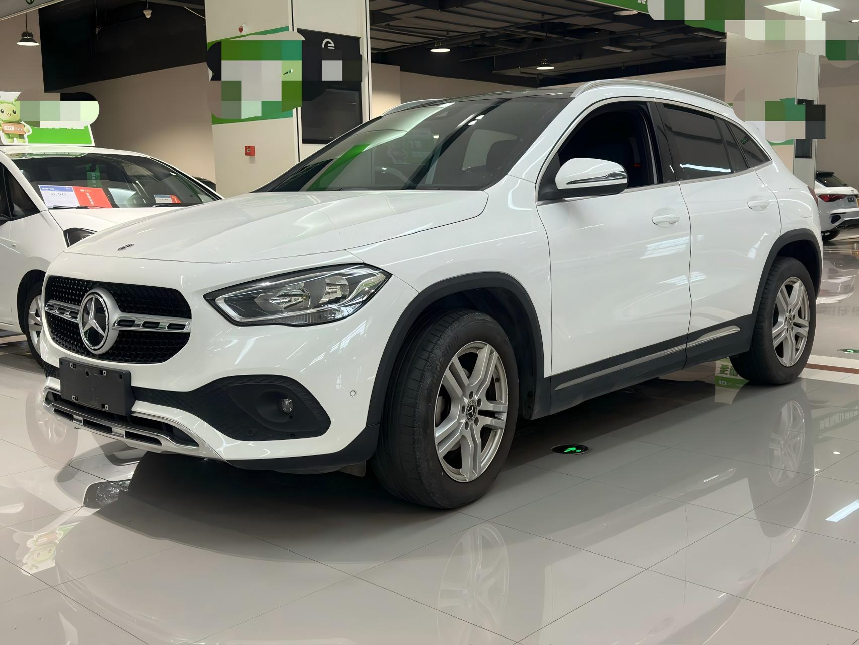Mercedes-Benz GLA  2022 Модель GLA 180