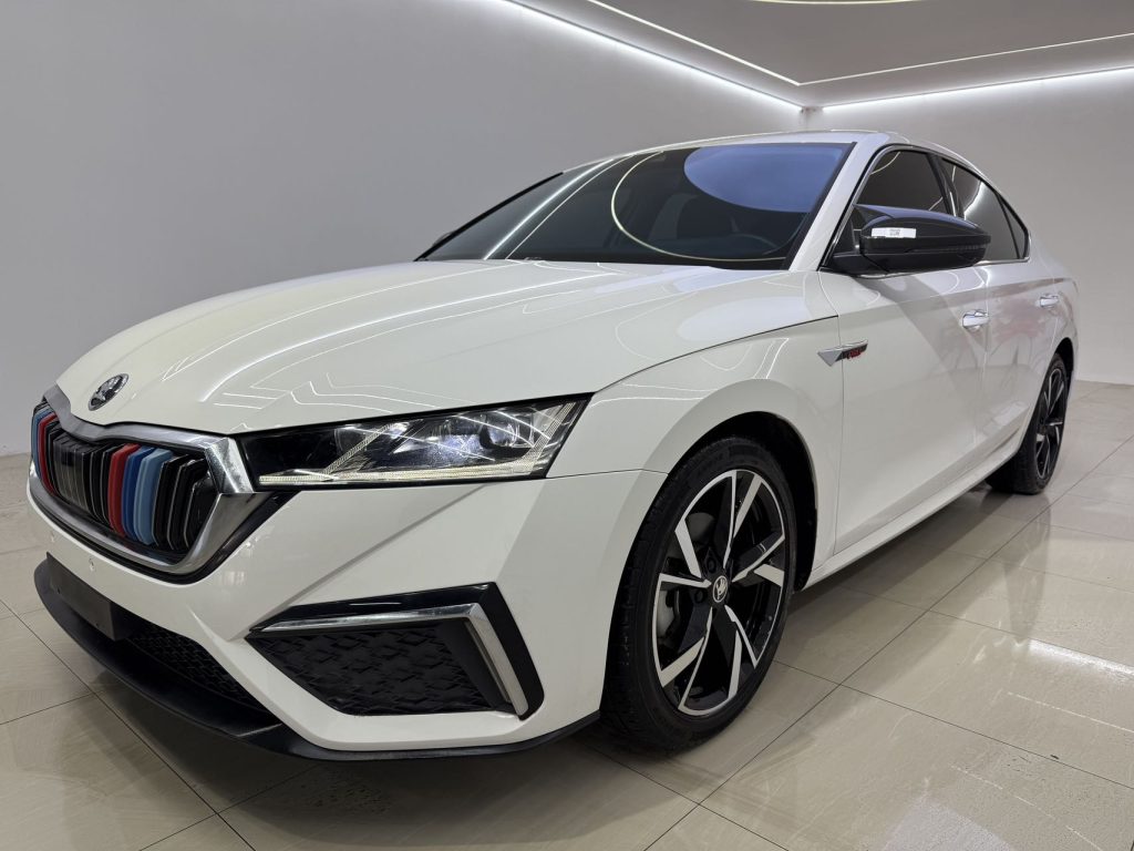 Skoda Octavia 2021 PRO TSI280 DSG Flagship Edition - Huishida Trading