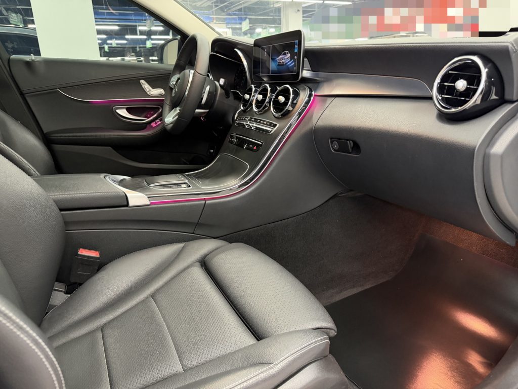 Mercedes-Benz C-Class 2021 C 200 L Sport Edition - Huishida Trading