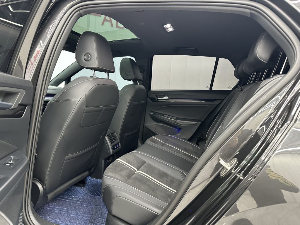 Volkswagen Golf 2021 года 280TSI DSG R-Line - Huishida Trading