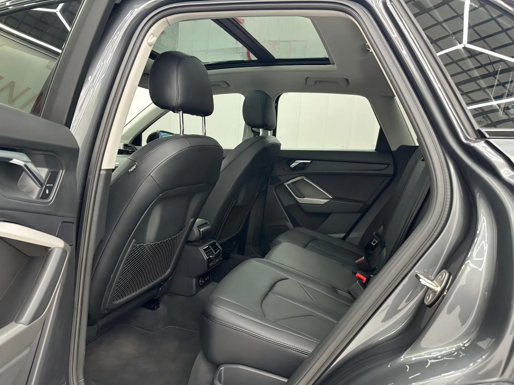 Audi Q3 2021 35 TFSI Enjoy Life Edition - Huishida Trading