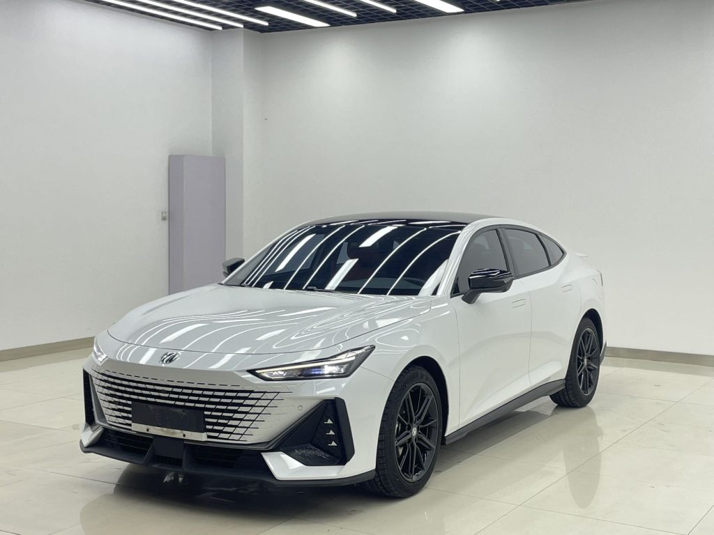 Changan UNI-V 2022 1.5T Premium Edition - Huishida Trading