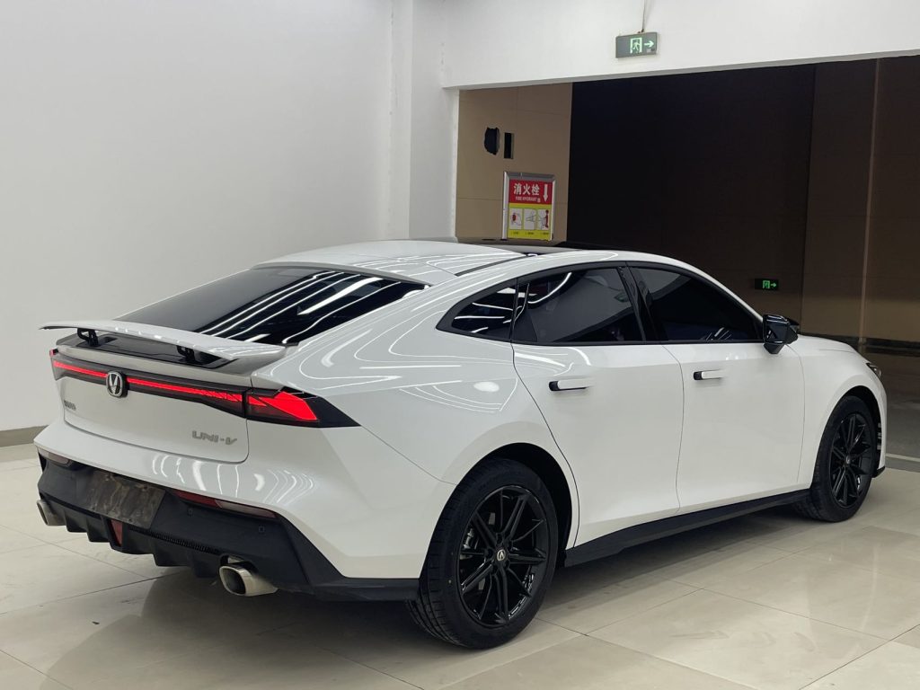 Changan UNI-V 2022 1.5T Premium Edition - Huishida Trading