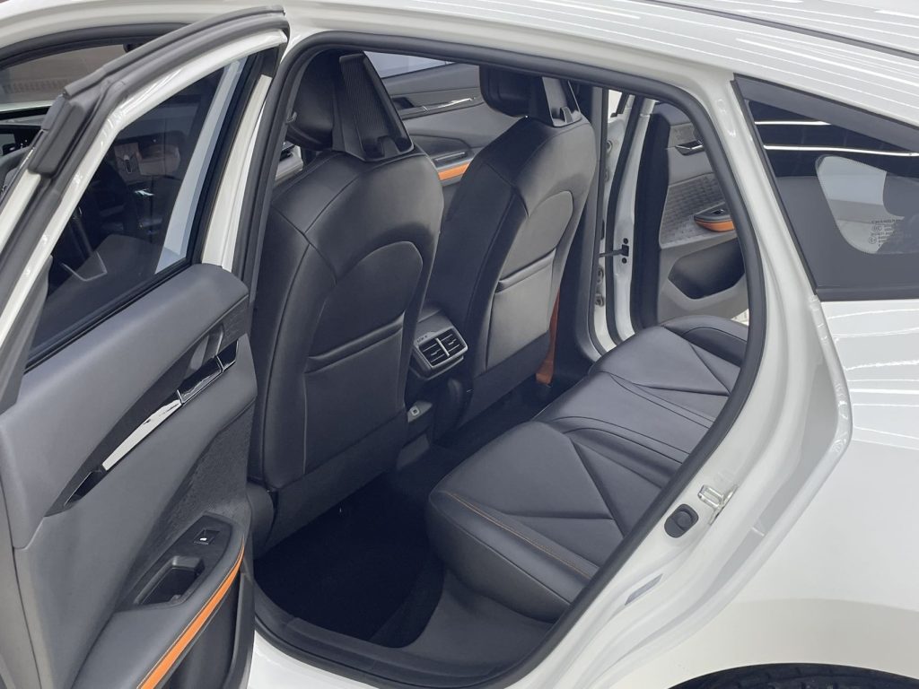 Changan UNI-V 2022 1.5T Premium Edition - Huishida Trading