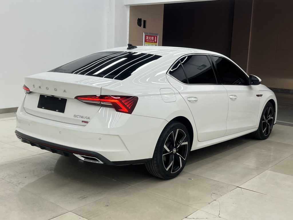 SKODA Octavia 2022 PRO TSI280 Premium Edition - Huishida Trading