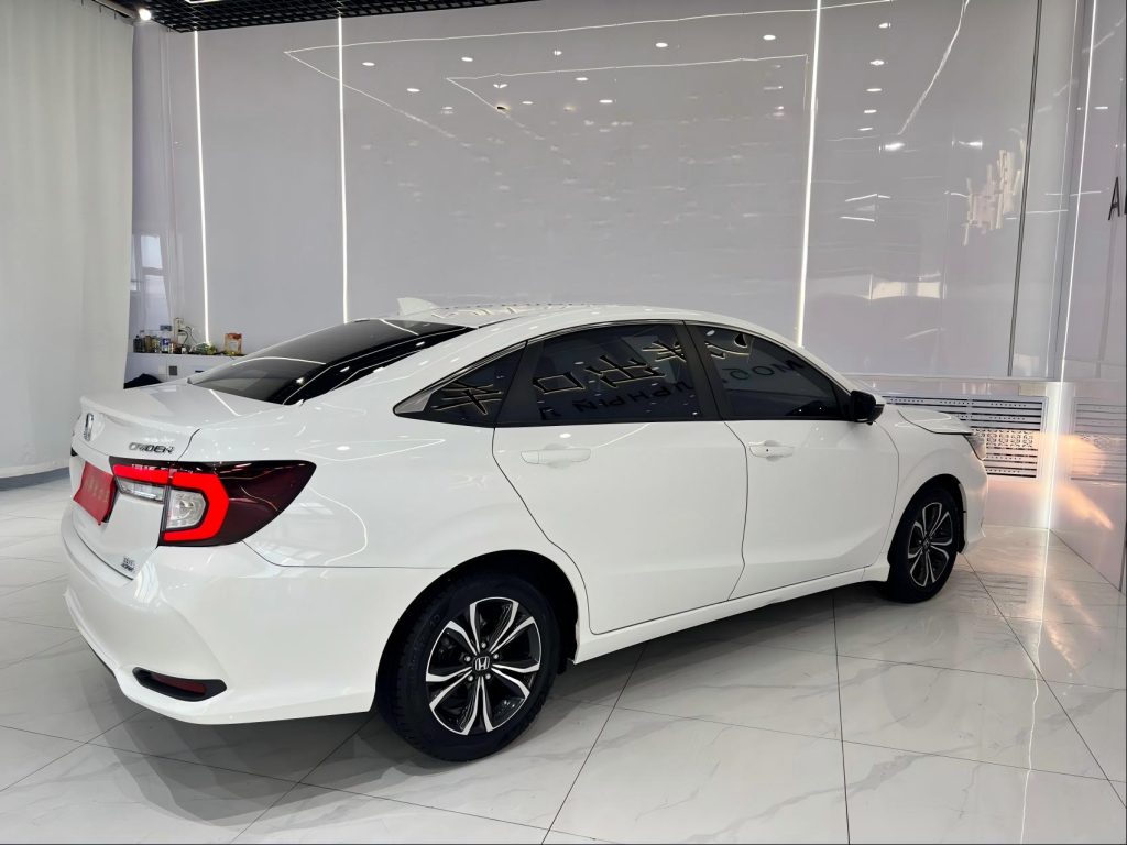 Honda CRIDER 2022 180Turbo CVT Luxury Edition - Huishida Trading