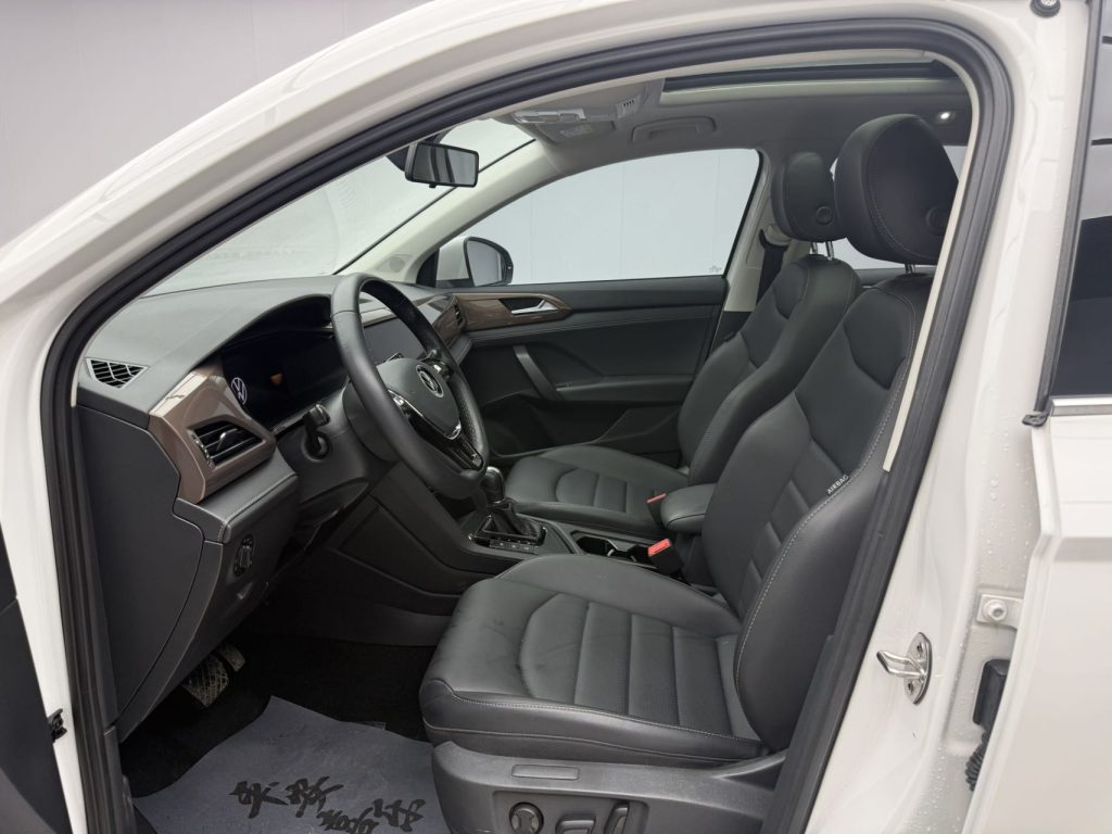 Volkswagen Tharu 2022 280TSI Two-Wheel Drive Luxury Edition - Huishida Trading