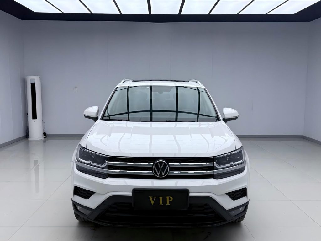 Volkswagen Tharu 2022 280TSI Two-Wheel Drive Luxury Edition - Huishida Trading