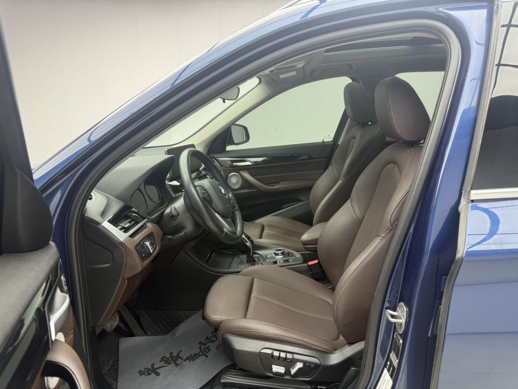 BMW X1 2022 sDrive20Li Fashion Edition - Huishida Trading