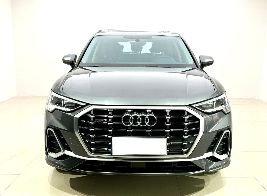 Audi Q3 2023 35 TFSI Progressive Dynamic (1.4T) - Huishida Trading