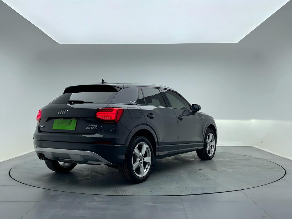 Audi Q2L 2021 35 TFSI Sportline - Huishida Trading