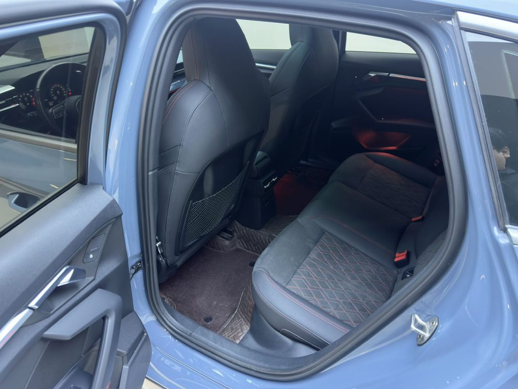 Audi A3 2022 Sportback 35 TFSI RS Package Racing Edition - Huishida Trading