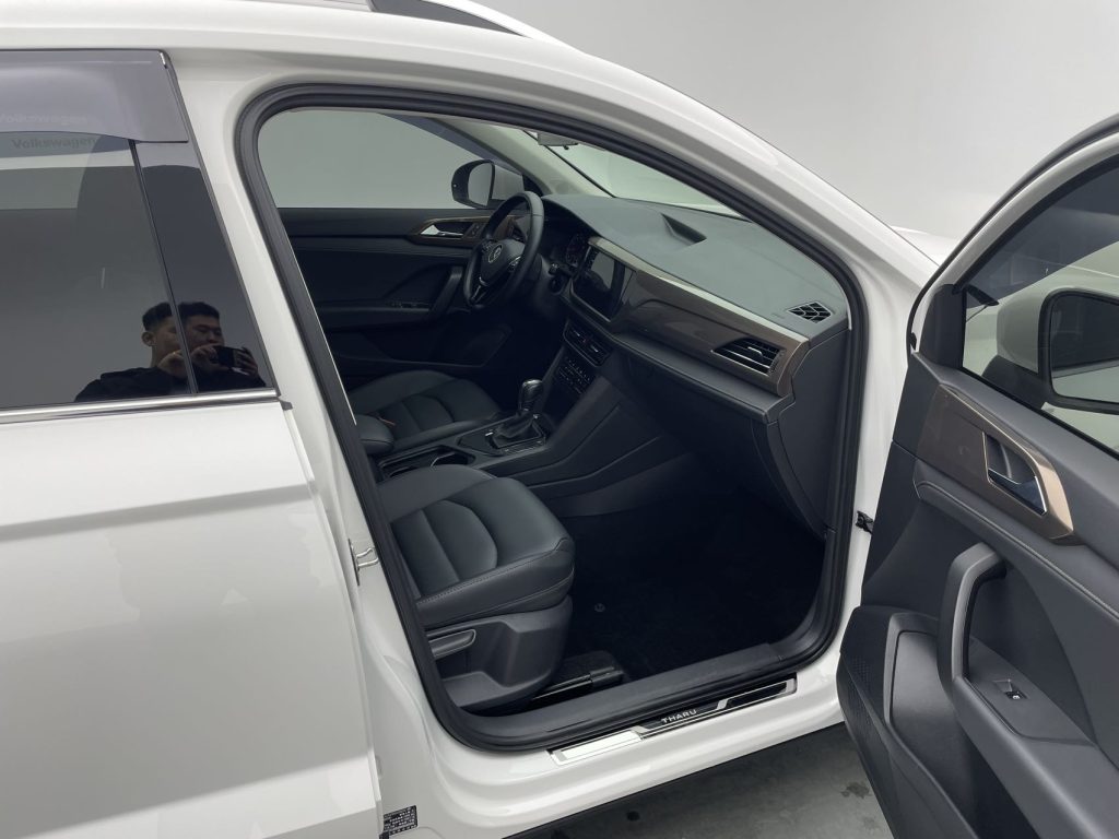 Volkswagen Tharu 2021 280TSI Two-Wheel Drive Luxury Edition PLUS - Huishida Trading
