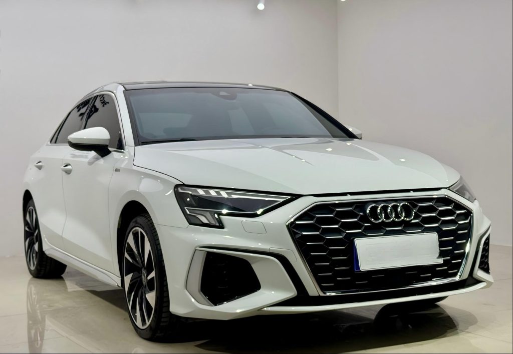Audi A3 2022 A3L Limousine 35 TFSI Sportline - Huishida Trading