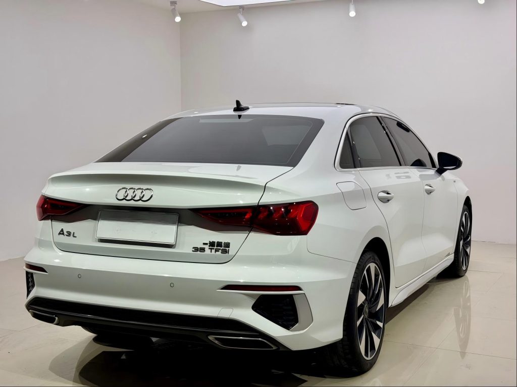 Audi A3 2022 A3L Limousine 35 TFSI Sportline - Huishida Trading