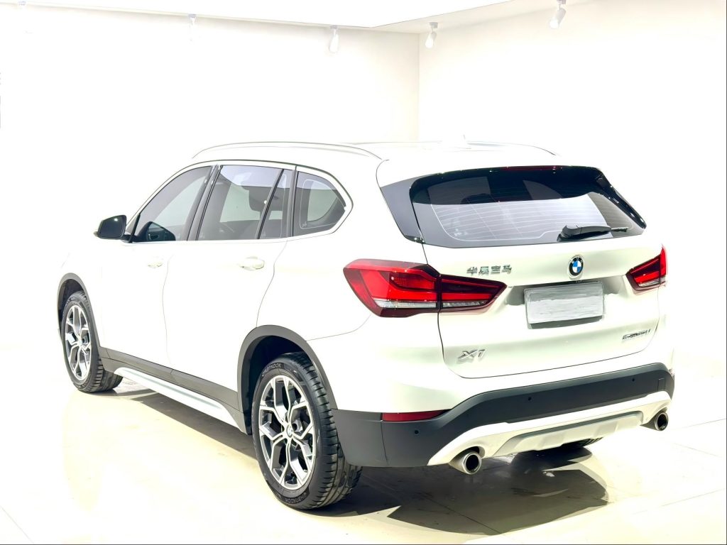 BMW X1 2022 sDrive20Li Fashion Edition - Huishida Trading