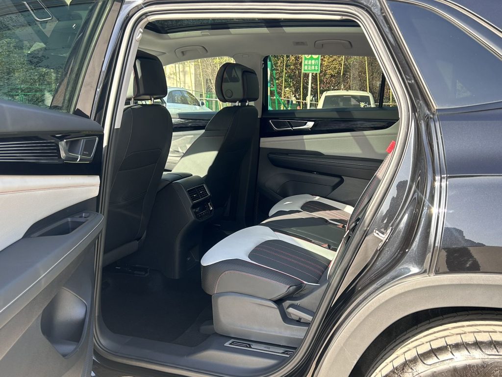 TeramontX 2024 380TSI 4WD Longxiang Edition - Huishida Trading