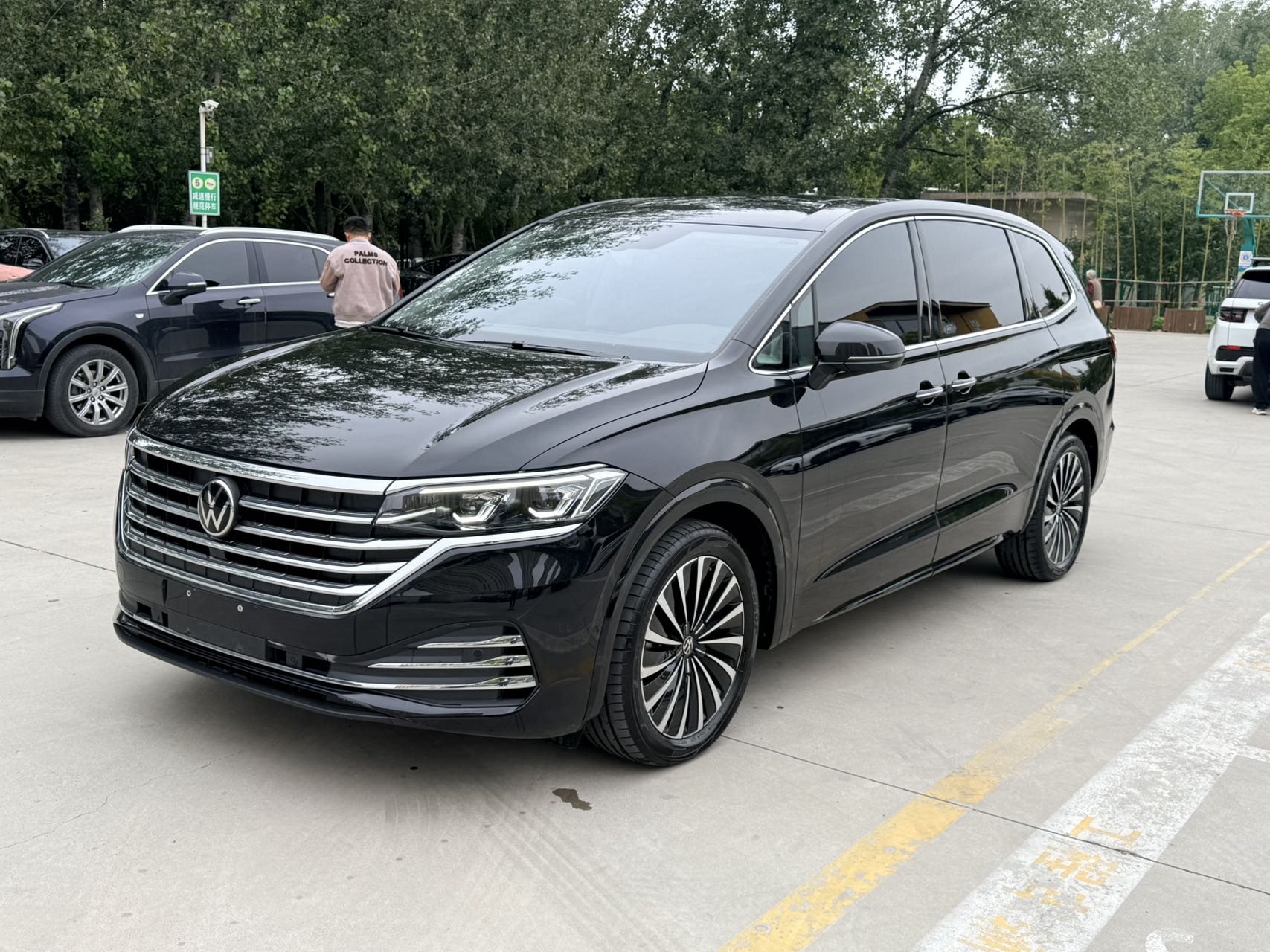 Viloran 2024 380TSI Prestige Edition