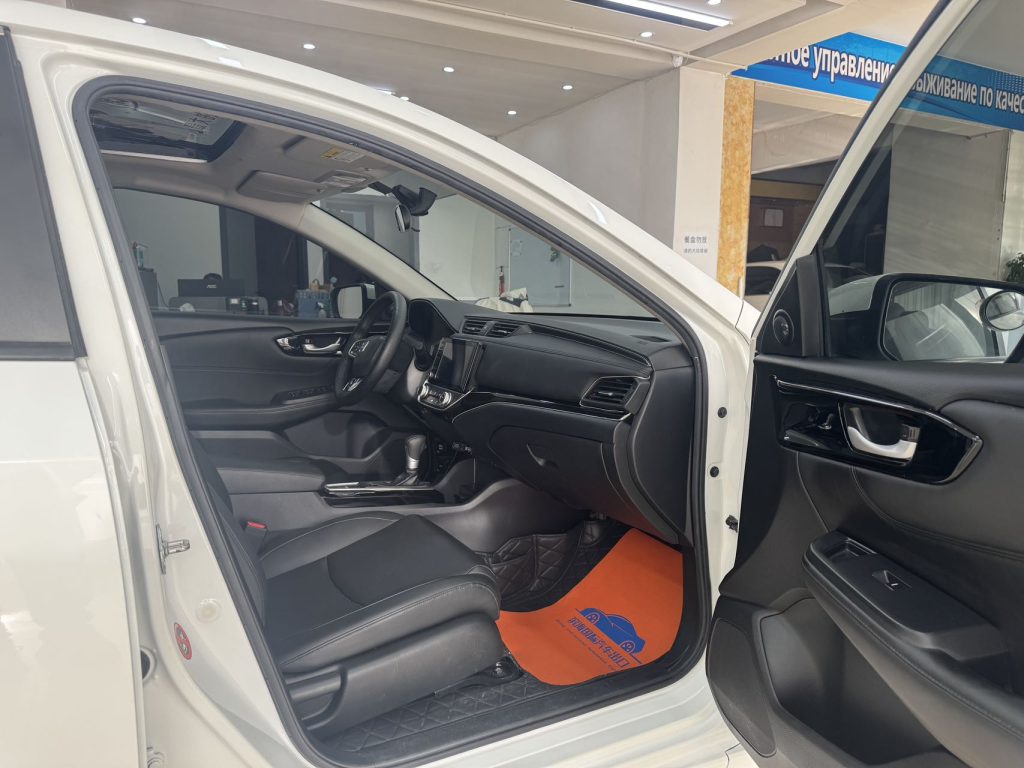 Honda CRIDER 2022 180Turbo CVT Luxury Edition - Huishida Trading