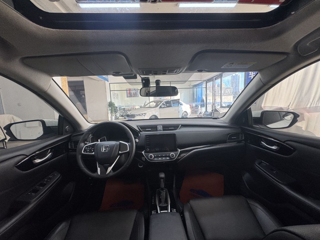 Honda CRIDER 2022 180Turbo CVT Luxury Edition - Huishida Trading