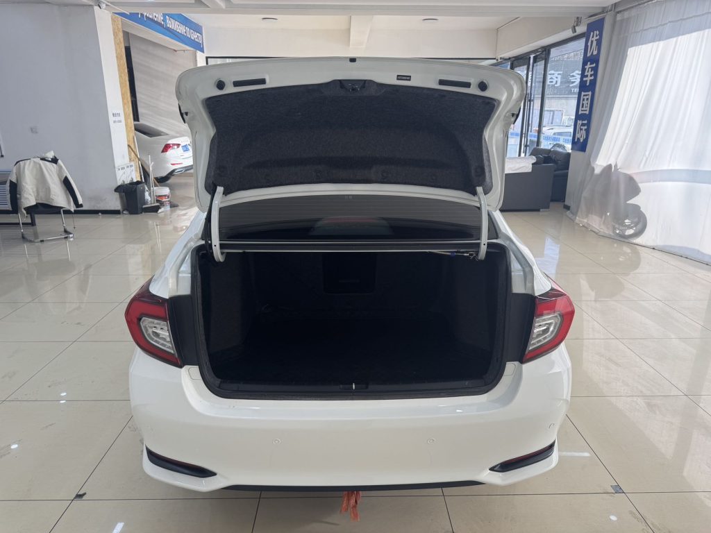 Honda CRIDER 2022 180Turbo CVT Luxury Edition - Huishida Trading