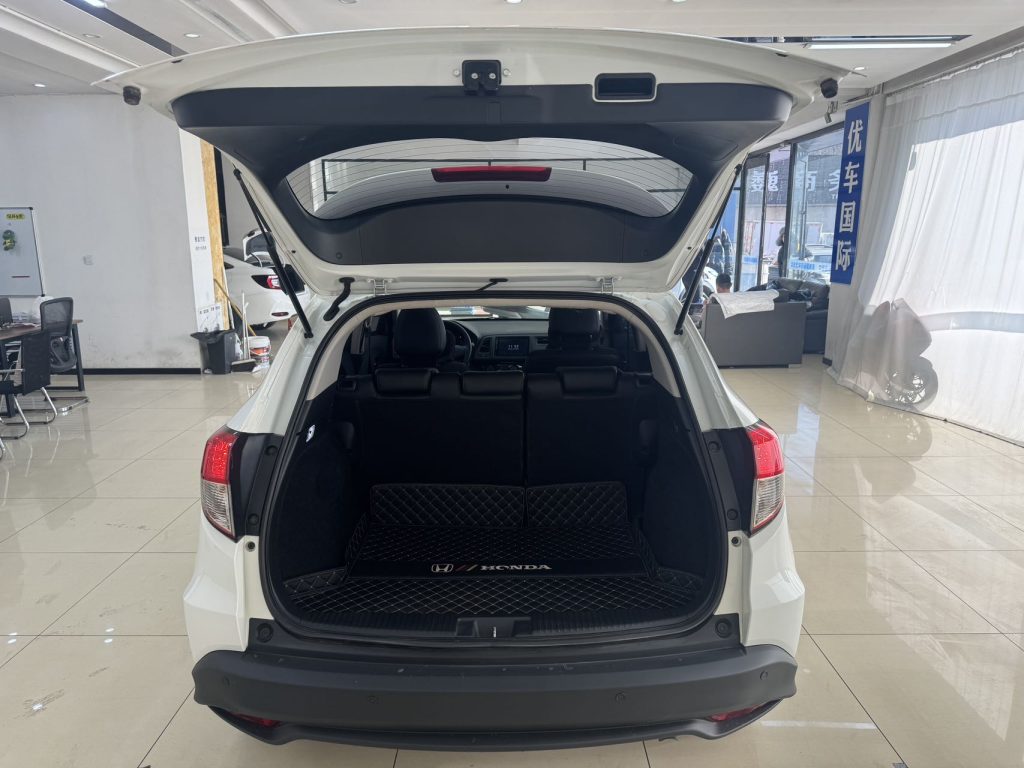 Honda Vezel 2022 1,5 л CVT Phantom Night·Pioneer Edition - Huishida Trading