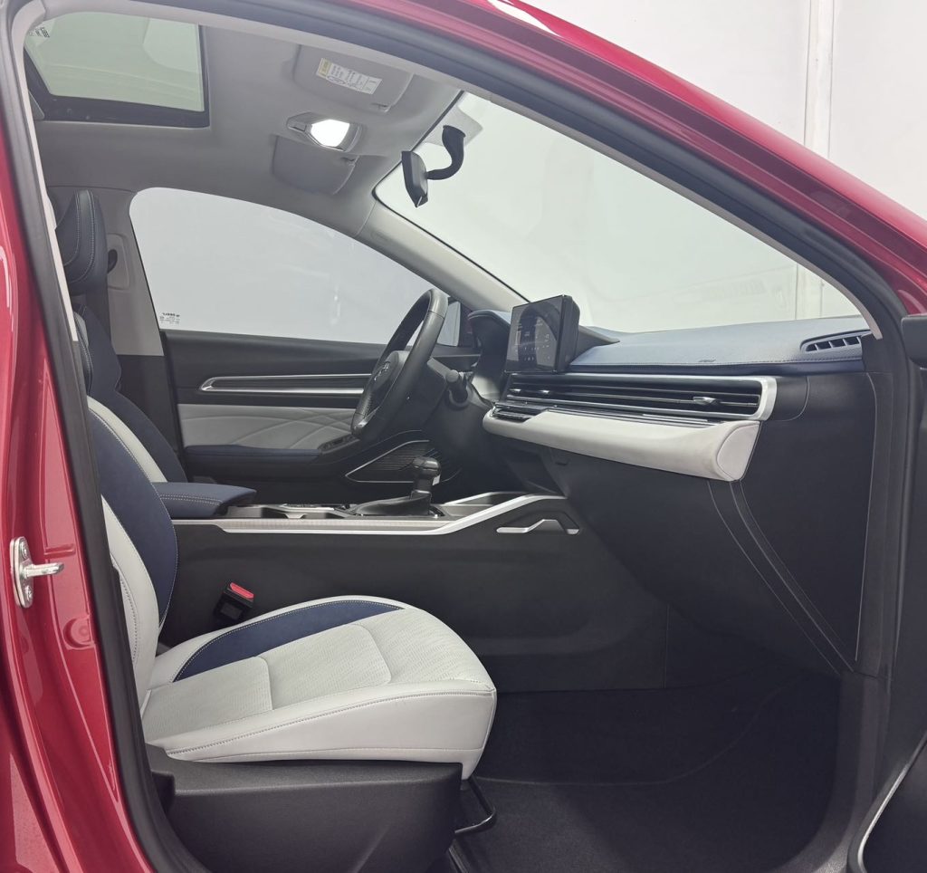 Geely Emgrand 2022 4-е поколение 1,5 л CXT Flagship - Huishida Trading