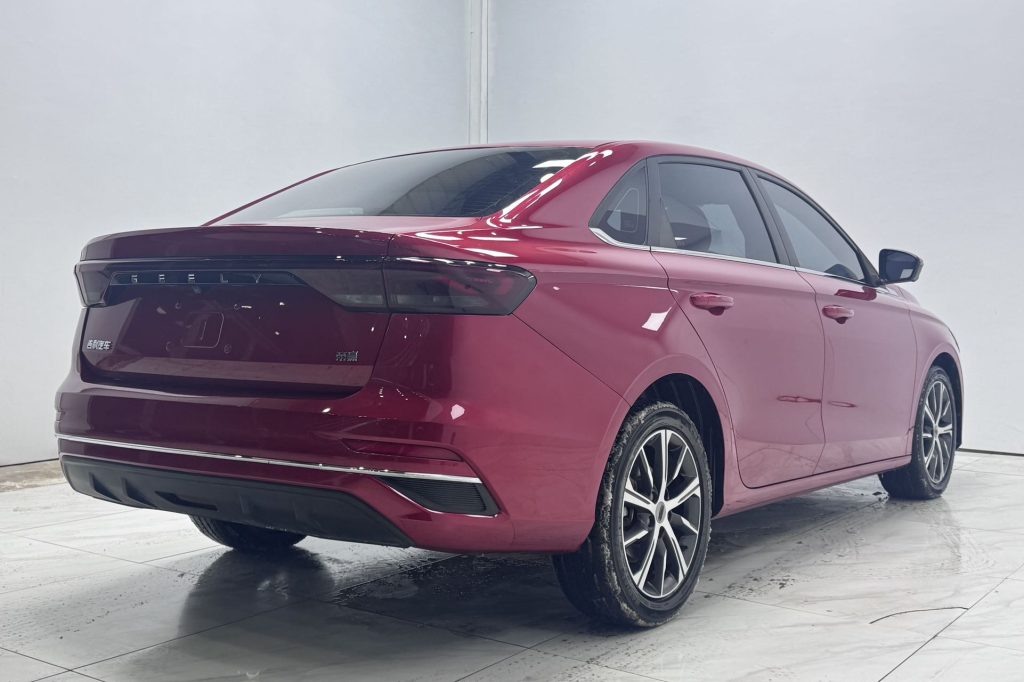 Geely Emgrand 2022 4-е поколение 1,5 л CXT Flagship - Huishida Trading