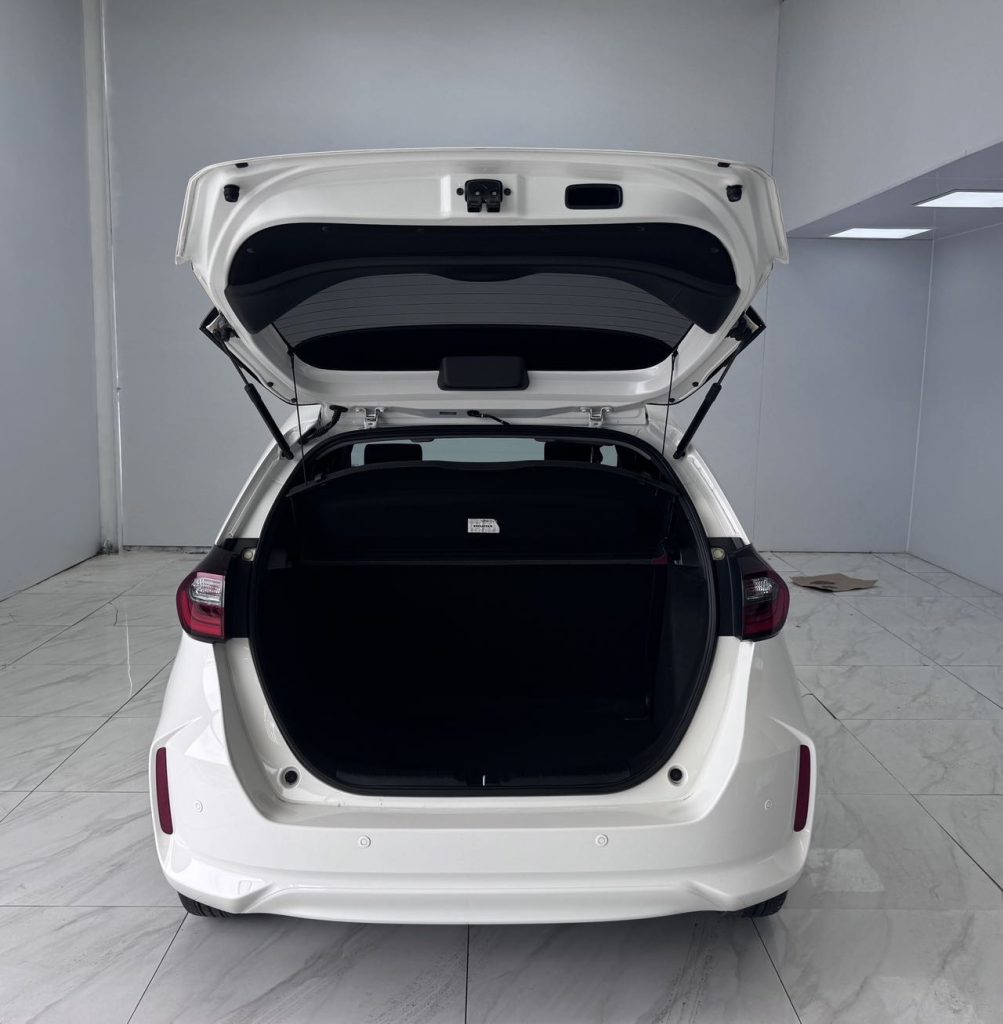 Honda Fit 2021 1.5L CVT Trend Pro Edition - Huishida Trading