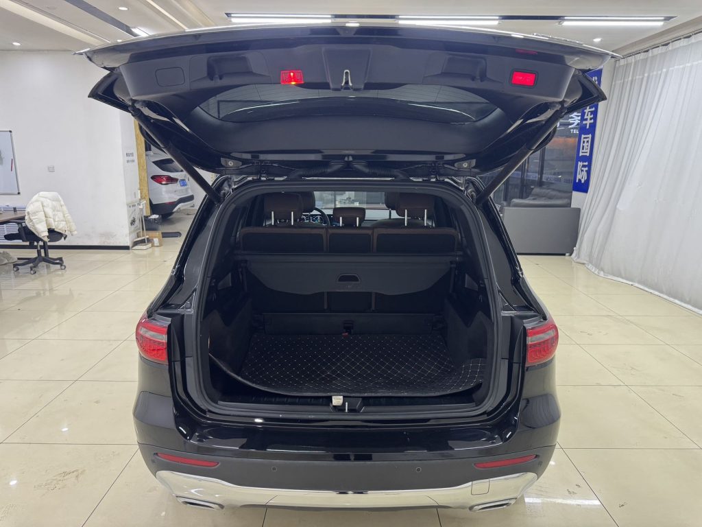 Mercedes-Benz GLB 2022 Модель GLB 180 Sport - Huishida Trading