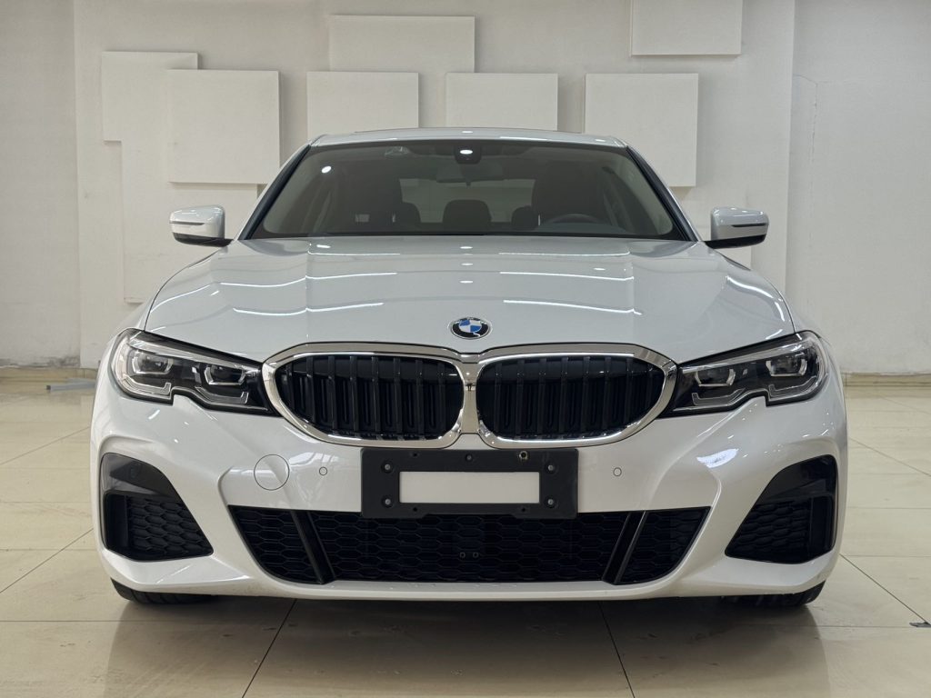 BMW 3 Series 2022 320Li M Sport Package - Huishida Trading
