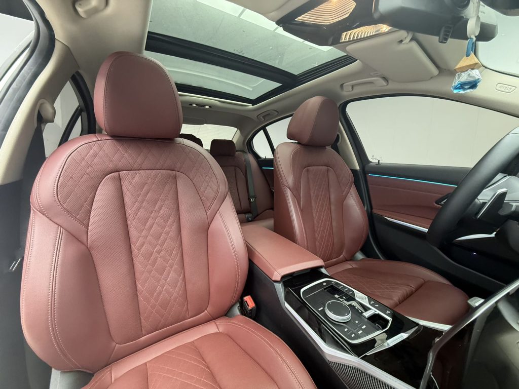 BMW 3 Series 2023 320Li M Sport Package - Huishida Trading