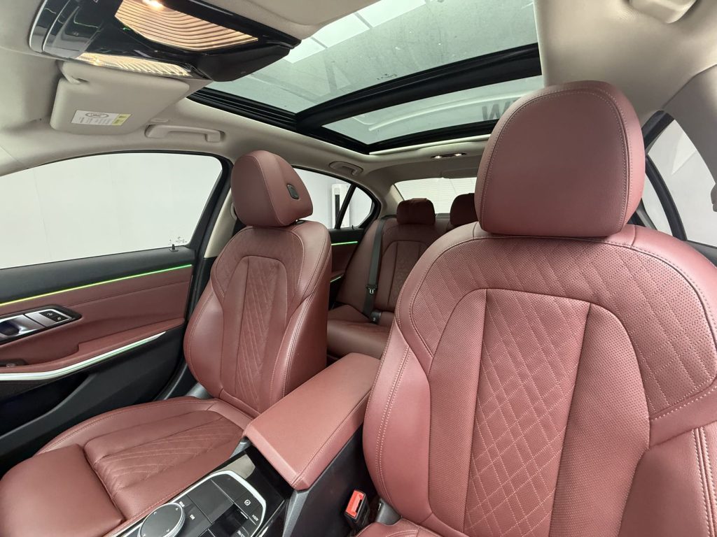 BMW 3 Series 2023 320Li M Sport Package - Huishida Trading